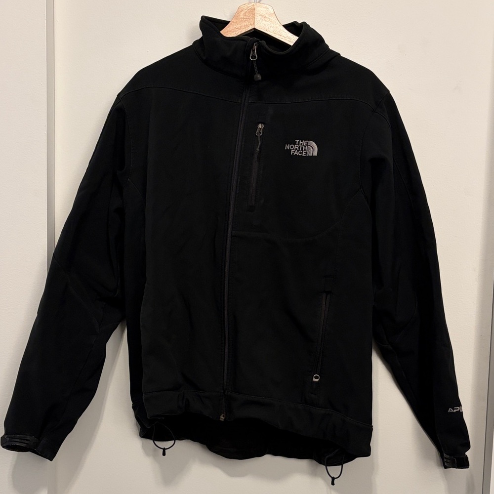 The North Face Men's Black Apex Performance Jacket
